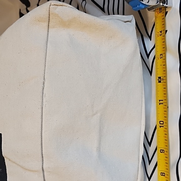 Canvas Tote NWOT "Teach Love inspire" Logo. Clean Inside And Outside. - Picture 4 of 7